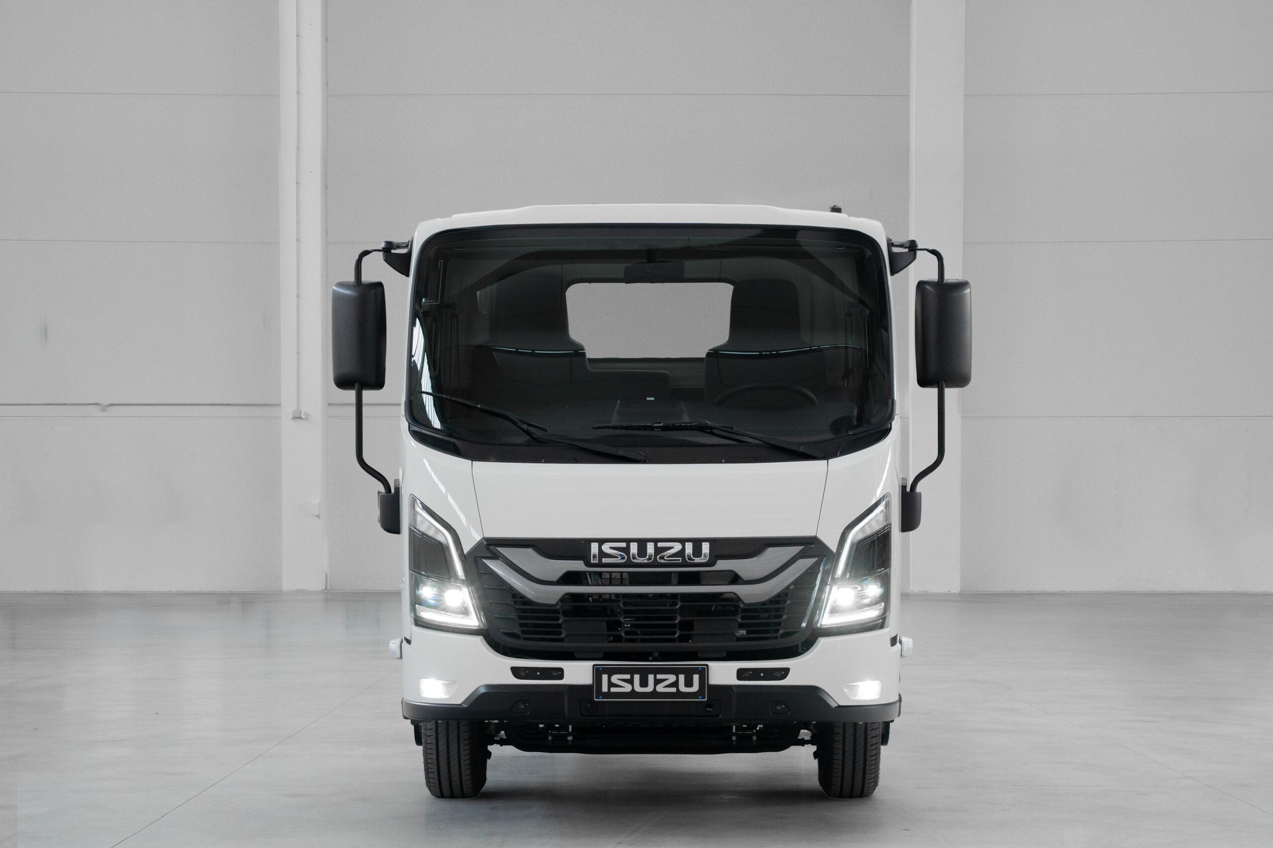 Isuzu M27 nouveau design